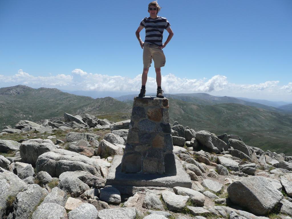 Chill-Out - Thredbo Villa Bagian luar foto